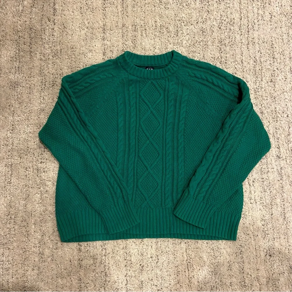 GAP Cable knit Sweater - Picture 1 of 4